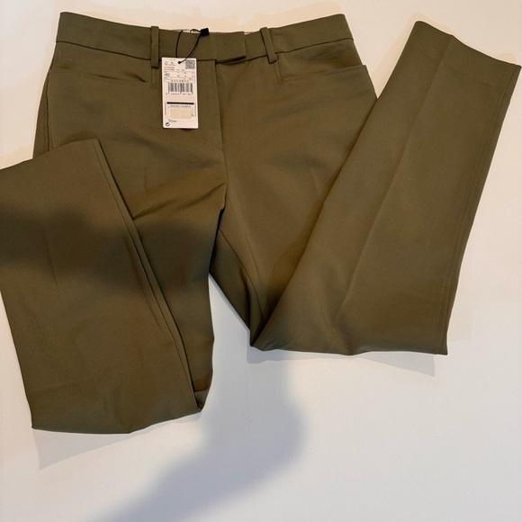 MNG 8 dress pants green khaki front and back pockets - Picture 6 of 9